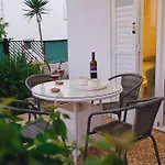 Soleil - Charming 2br House With Garden At - Konnos Area Holiday home *
