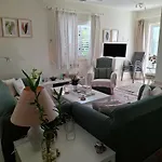 度假居 Soleil - Charming 2br House With Garden At - Konnos Area *