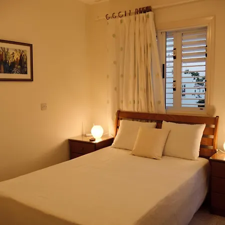 Soleil - Charming 2br House With Garden At - Konnos Area Holiday home *
