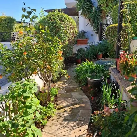 Soleil - Charming 2br House With Garden At - Konnos Area Holiday home *