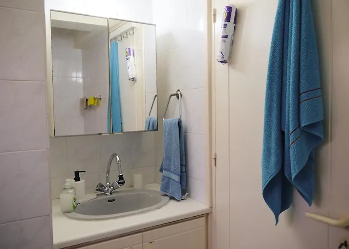 Semesterbostad Soleil - Charming 2br House With Garden At - Konnos Area