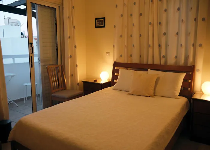 Semesterbostad Soleil - Charming 2br House With Garden At - Konnos Area Protaras